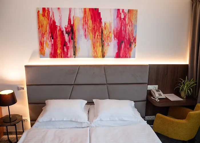 Paris Отель Опатия