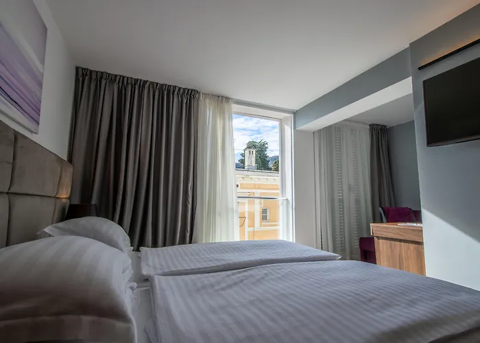 Paris 4* Опатия